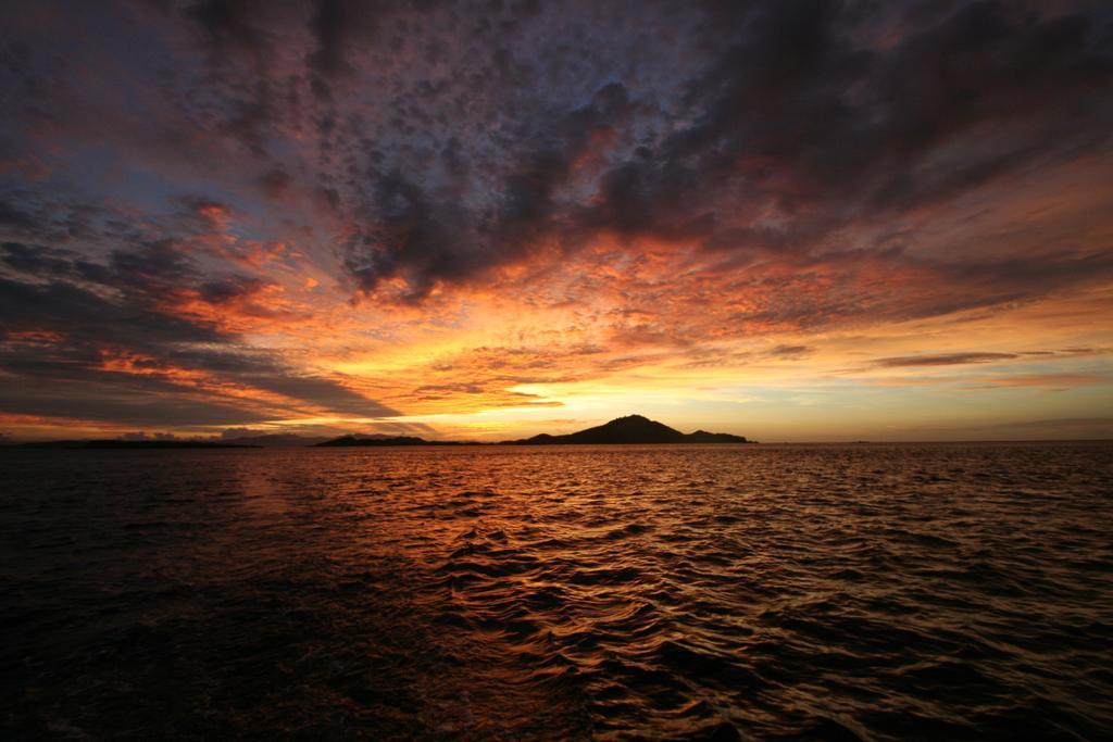 Komodo Resort Sebayur Buitenkant foto