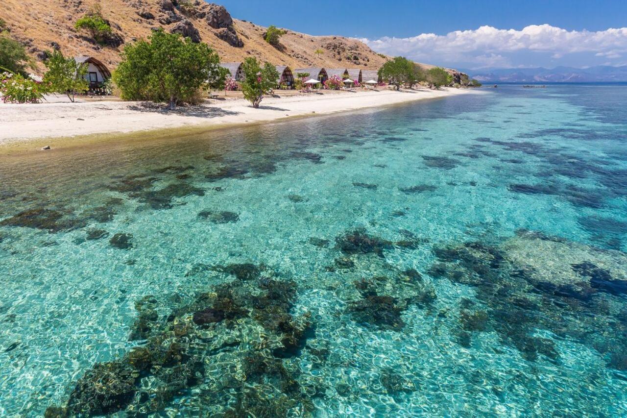 Komodo Resort Sebayur Buitenkant foto