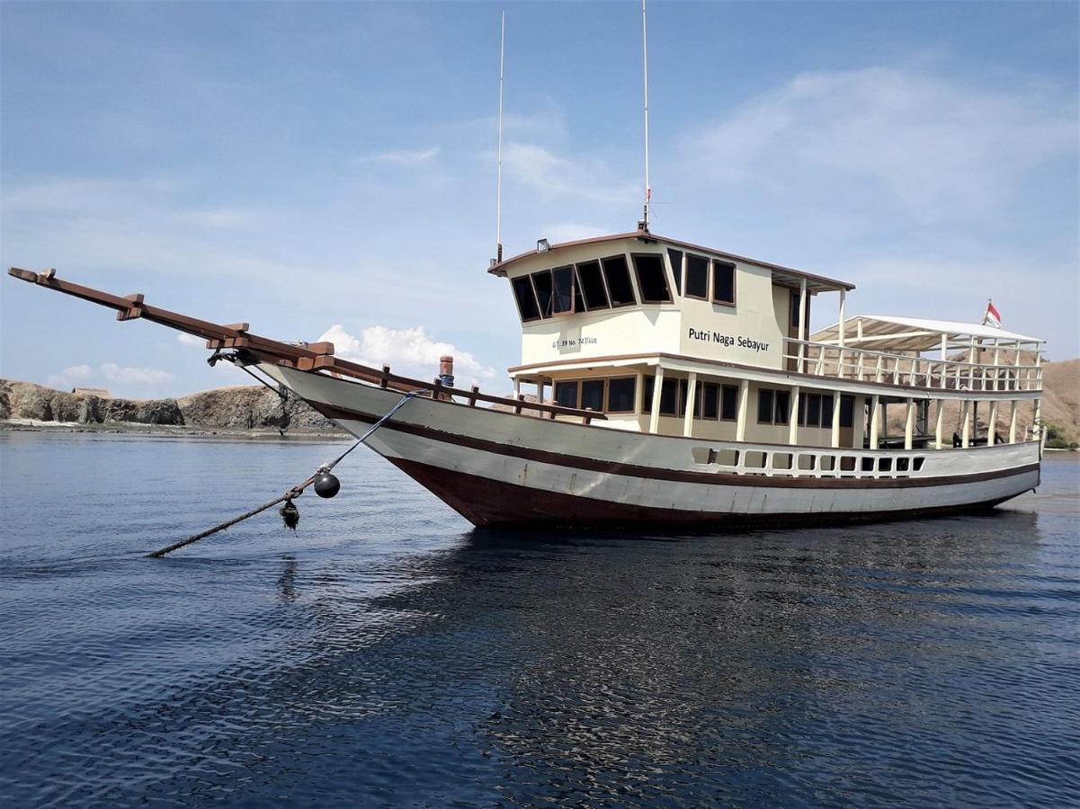 Komodo Resort Sebayur Buitenkant foto